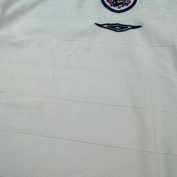 England Umbro Soccer Jersey - Picture 9 of 9